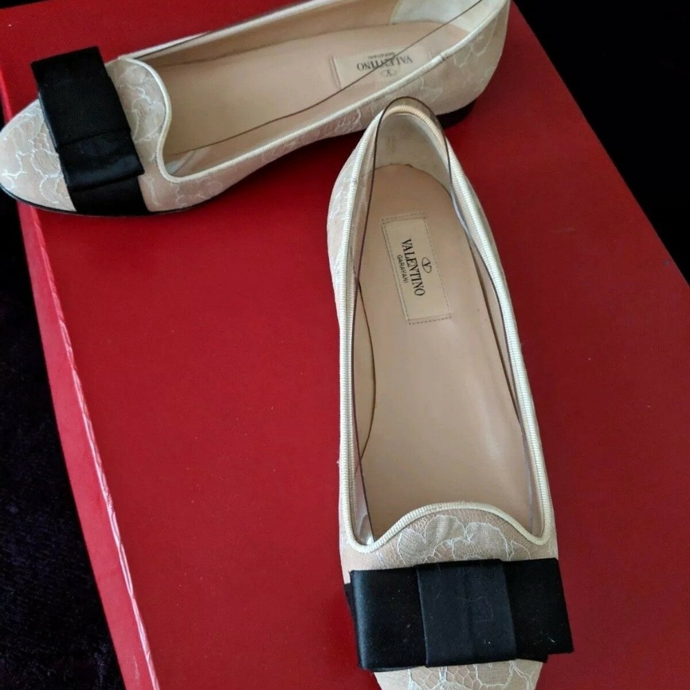 Valentino Loafers Ballet Nude Lace Shoes Sz 7